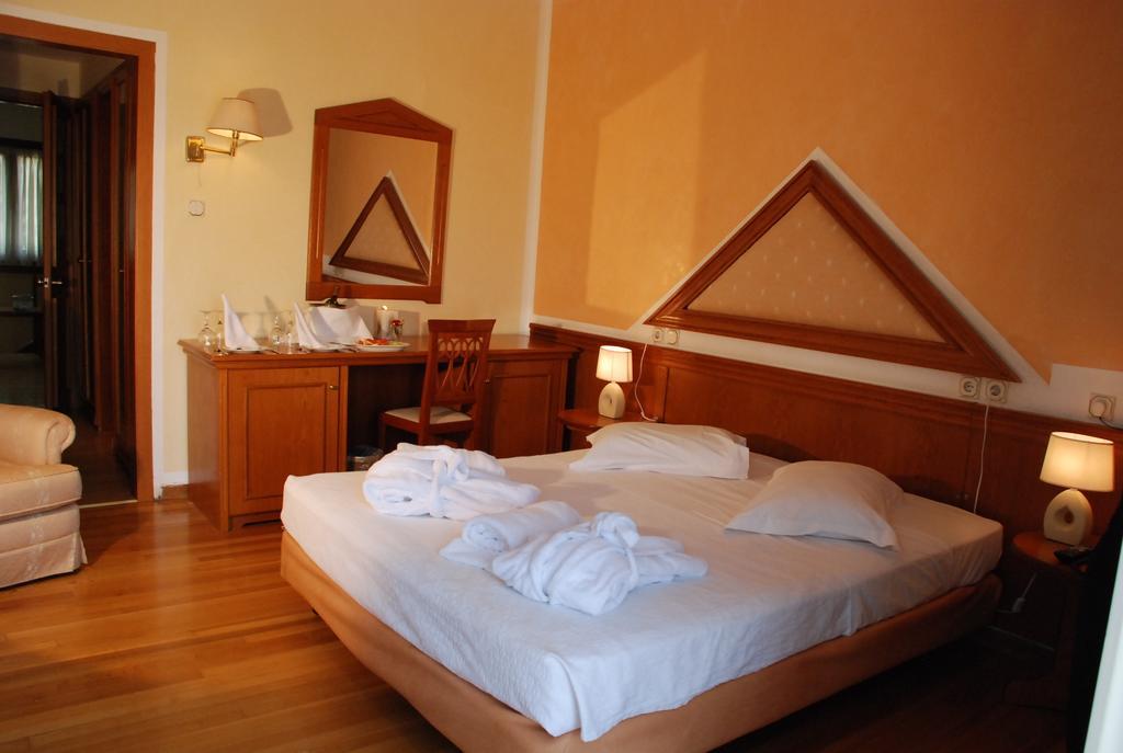 Delphi Palace Kamer foto